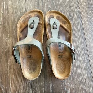 Birkenstock Gizeh Sandal Size 37